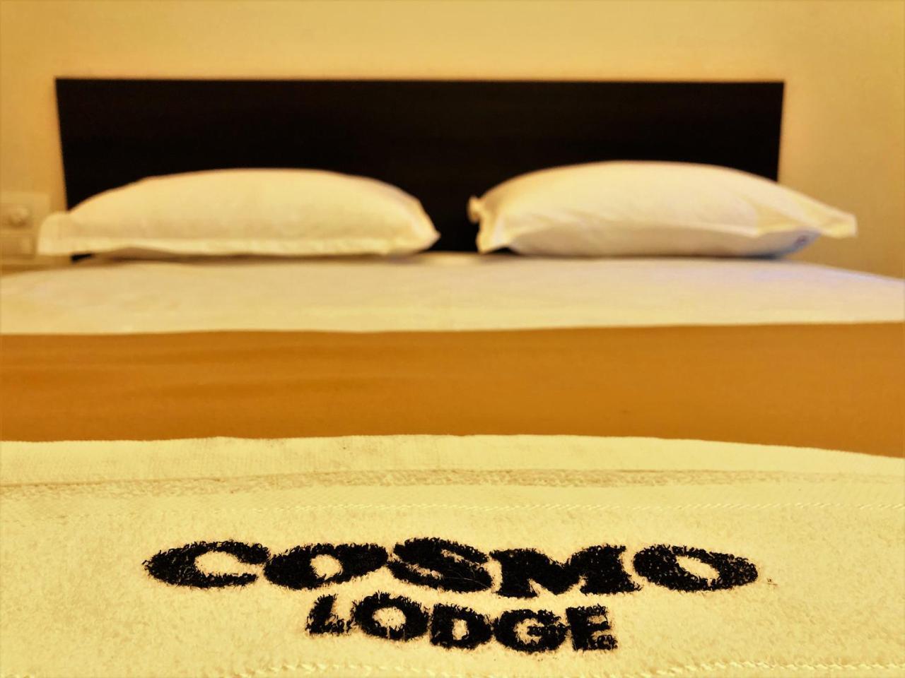 Cosmo Lodge Мангалур Екстер'єр фото